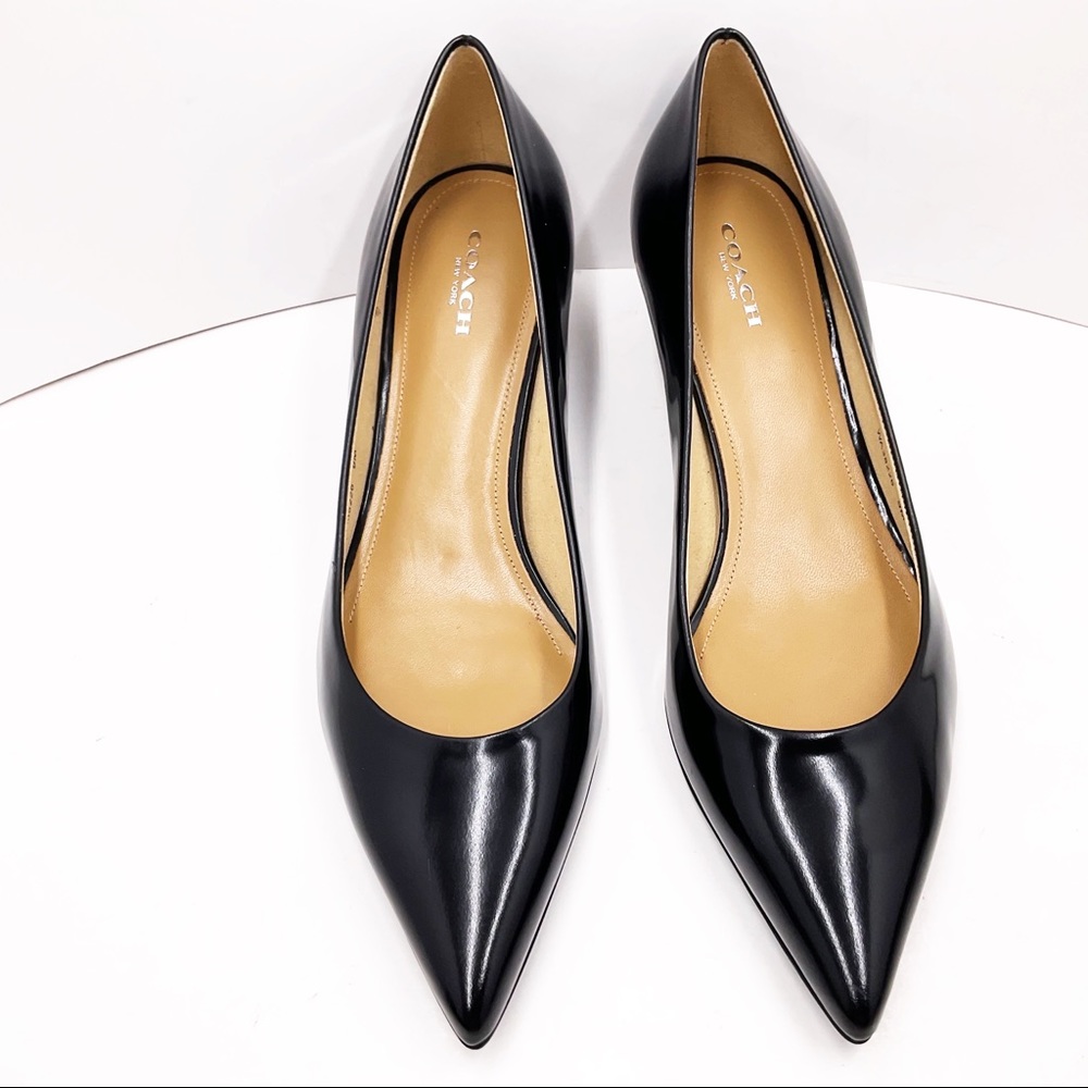 🆕{COACH} Leather Pointy Toe Pumps
